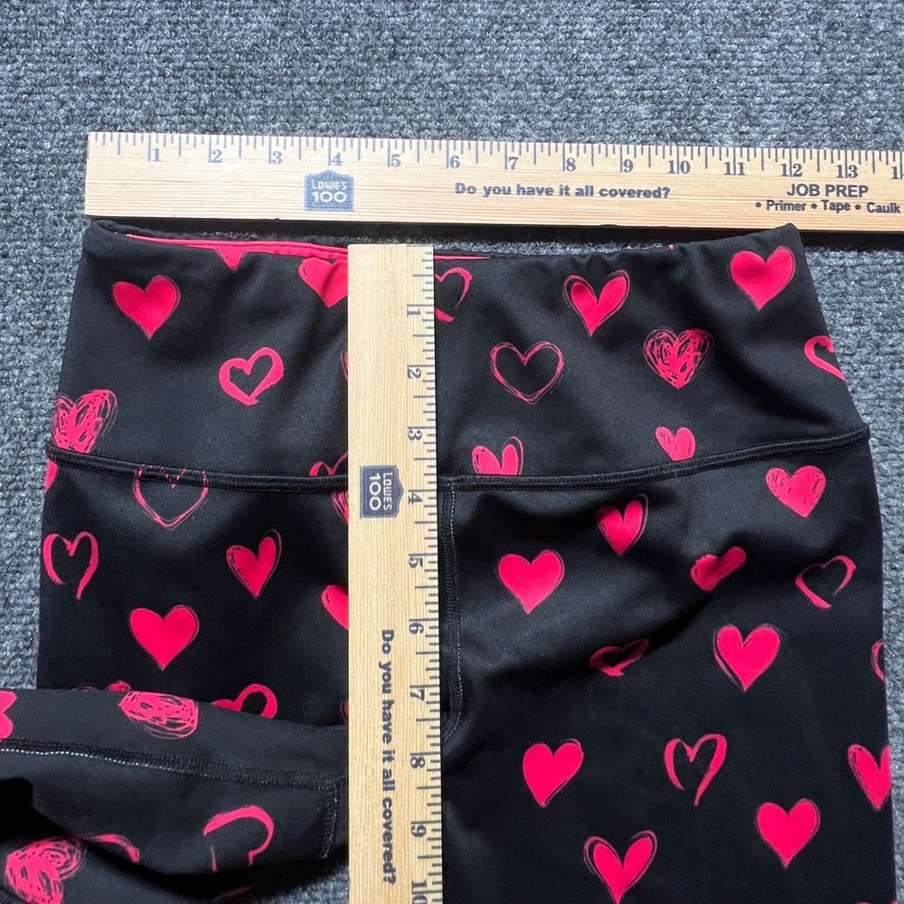 Kali Miami Fitwear Womens Black Pink Heart Print Capri Leggings Size Medium - Picture 4 of 7